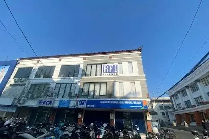 Logo BFI Finance Bali